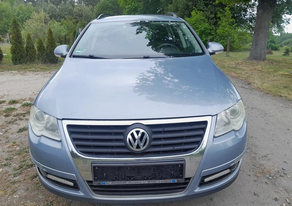 Volkswagen Passat cena 11500 przebieg: 268000, rok produkcji 2008 z Żary małe 46